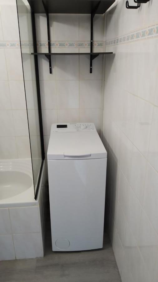 Appartement Agreable A Deux Pas Du Plan D'Eau 엠브룬 외부 사진